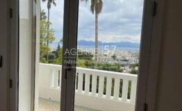 CANNES CALIFORNIE - Exceptionnelle Villa Art Déco - VUE MER