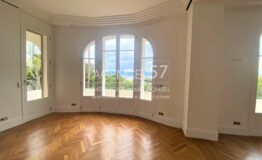 CANNES CALIFORNIE - Exceptionnelle Villa Art Déco - VUE MER