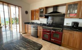 TANNERON - Belle villa 6P avec garage et piscine à débordement