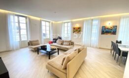CANNES - Banane - 3P Bourgeois - Balcon