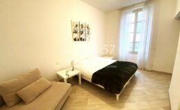 CANNES - Banane - 3P Bourgeois - Balcon