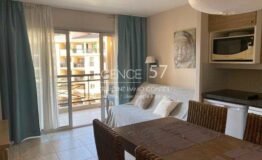Cannes la bocca   2P avec parking