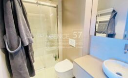 ANTIBES - VIEIL ANTIBES - Appartement 3P avec Terrasse Rénové