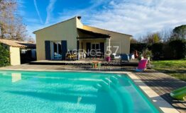 TOURRETTES - Belle Maison avec Piscine et Jardin