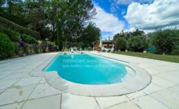 VILLA située à MOUGINS quartier résidentiel