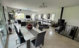 VILLA située à MOUGINS quartier résidentiel