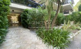 CANNES - Montrose - Studio en Rez de Jardin