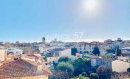 ANTIBES - APPARTEMENT 3P avec  terrasse Rénové