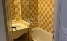 Appartement 2 pièces meublé avec terrasse dans une résidence avec piscine