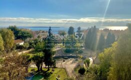 Vue mer panoramique 2/3P 50m2 avec terrasse