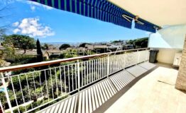 Cannes 3P 103 m2 vue mer  large terrasse garage